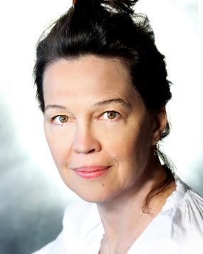 Jennifer Hall