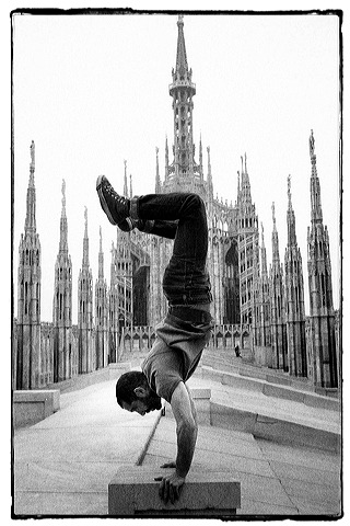 © SHEILA BURNETT